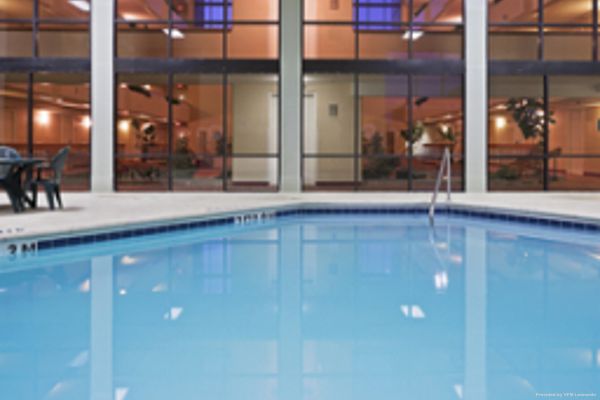 MCM Eleganté Hotel & Suites (Lubbock)